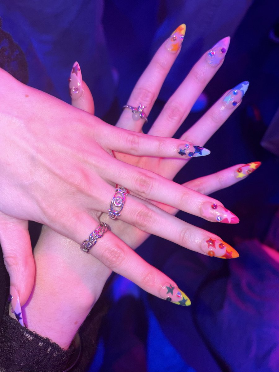 mat🫧 | SAW 5SOS ★ tweet media