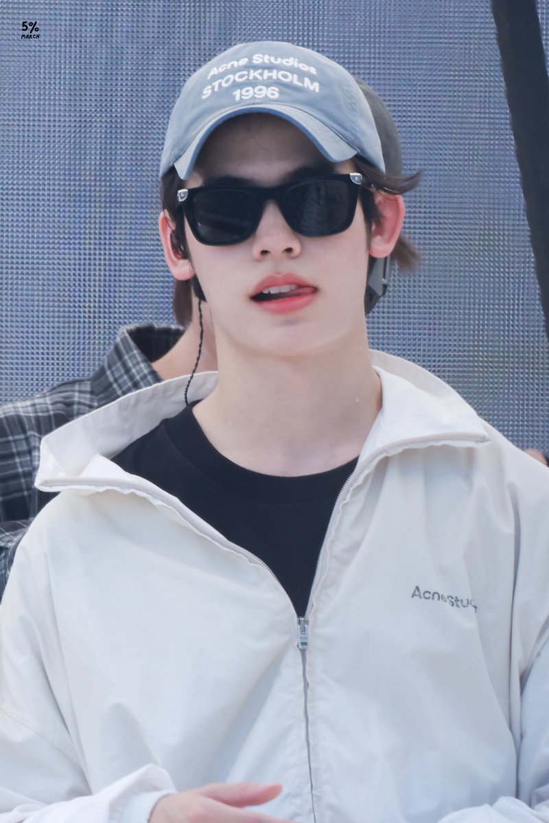 𝟱% 𝗺𝗮𝗿𝗰𝗵 — 🧸 tweet media