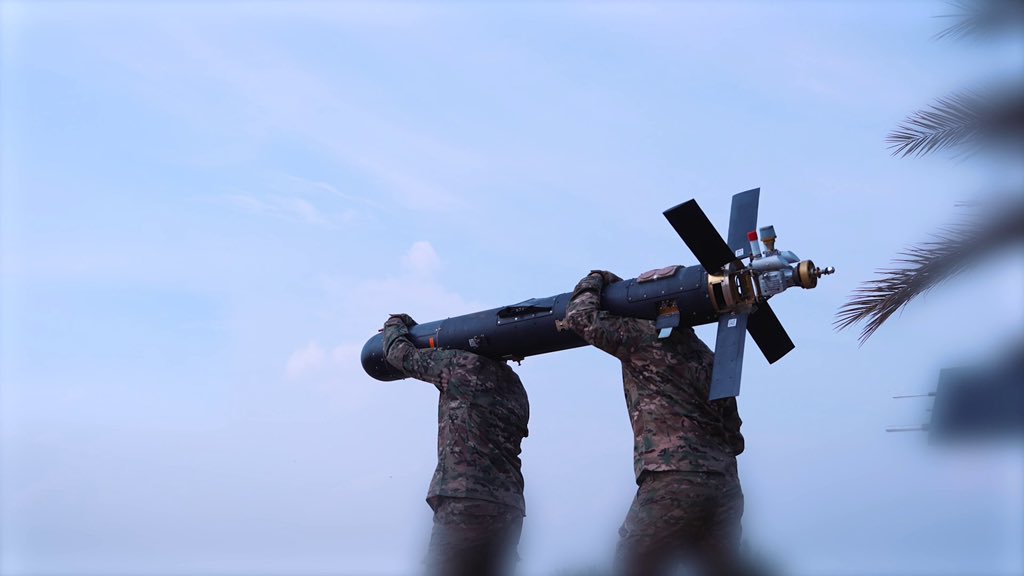 حسـين tweet media