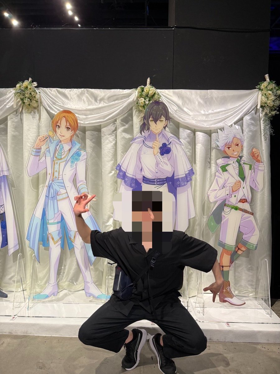 しじあす tweet media