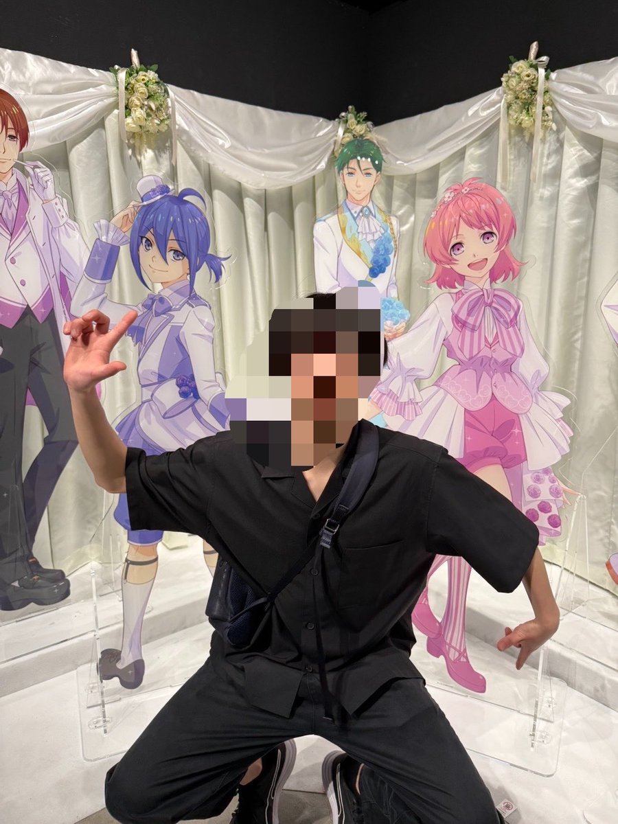 しじあす tweet media