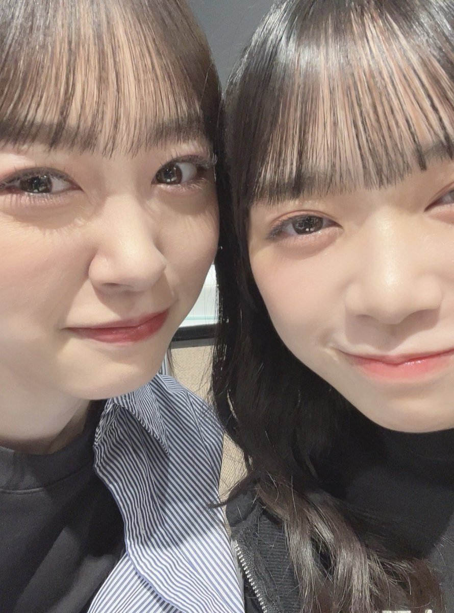 mmhh_392's tweet photo. まだ卒業を信じたくない自分がいるけど、嫌でもカウントダウンは進むので少しずつ切り替えようと思います
ぱるみくにんは一生です！残り少ない陽世ちゃんとの時間大切にしてね！
最後の夏忘れられない思い出にしよう！
#mikuniblog https://t.co/lVudIwwUzK