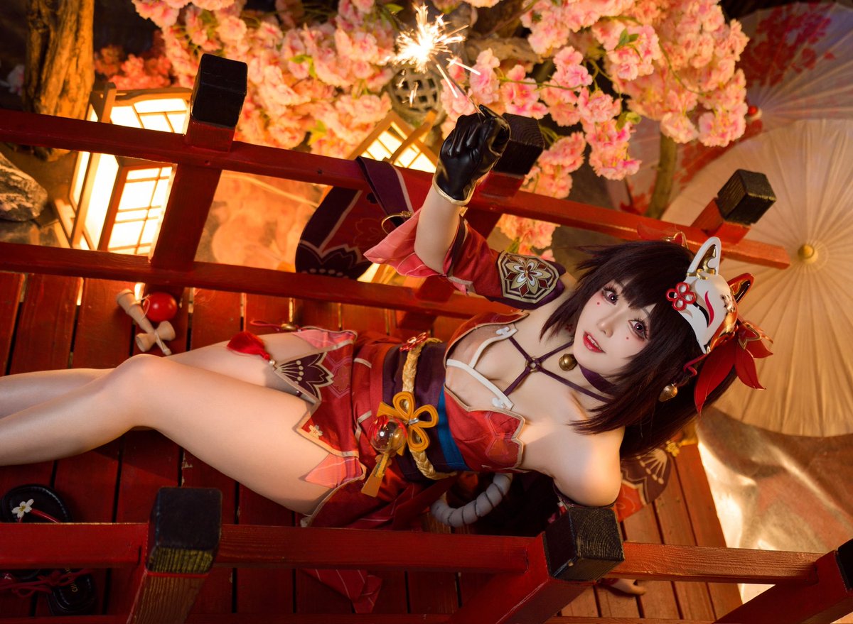 SakuraDangooo's tweet photo. 【Cosplay】🎆花火🎭

崩坏星穹铁道/崩壊：スターレイル 

谁是欢愉？我就是欢愉♪(´ε｀ )

#HonkaiStarRail  #cos  #花火  #崩坏星穹铁道 #cosplay #崩壊スターレイル https://t.co/nFounmWUJ4