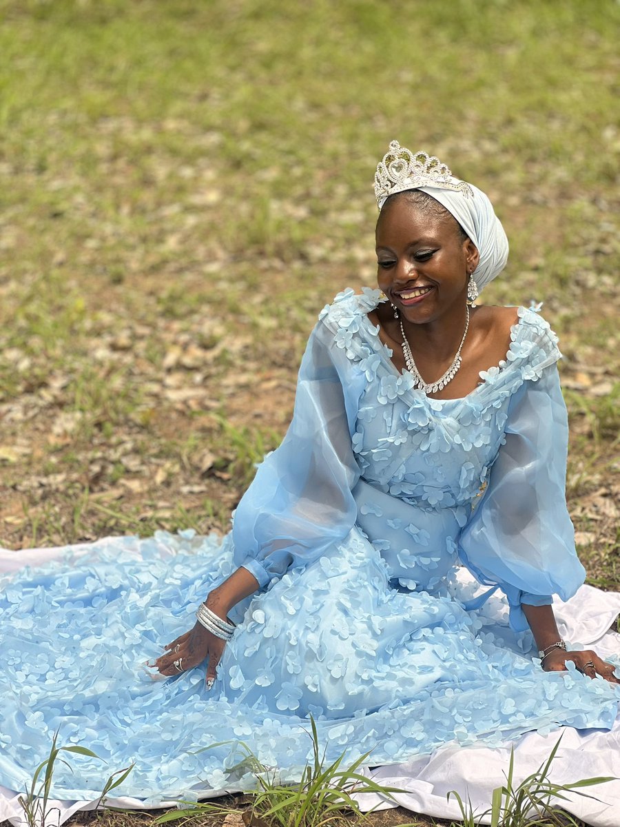 sheis_duke's tweet photo. Blessed be the day I was born and the day I will be laid to rest🤭
Happy birthday to a princess✨✨✨ https://t.co/upYIN9po4C