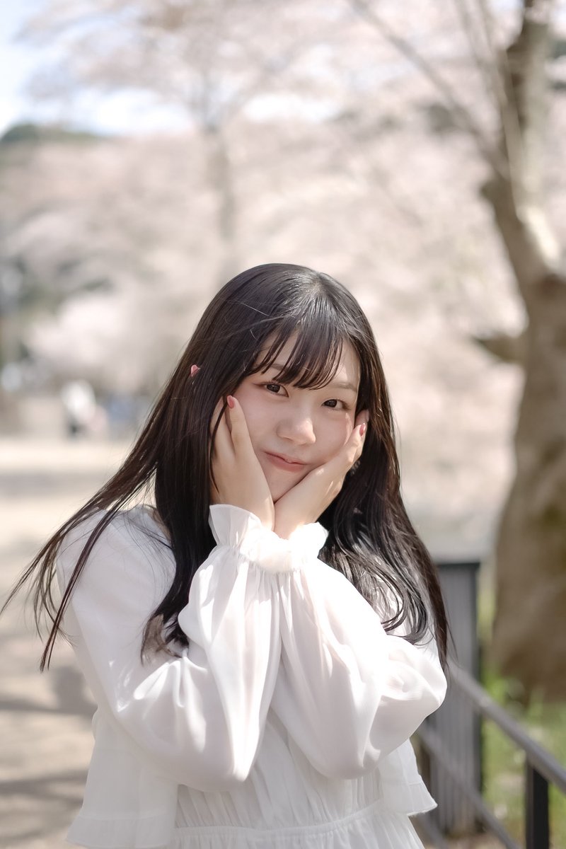 もも| portrait.camモデル | 山口 tweet media