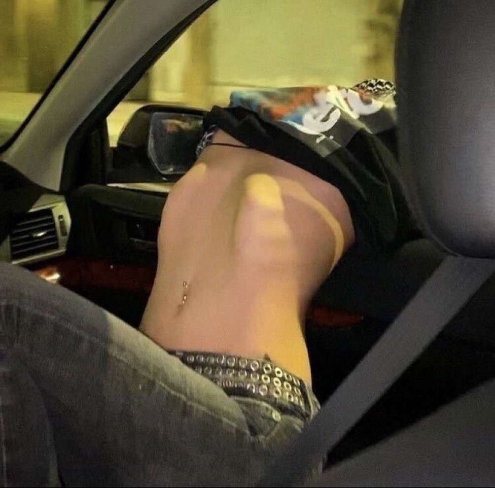 Born to be Rich tweet media