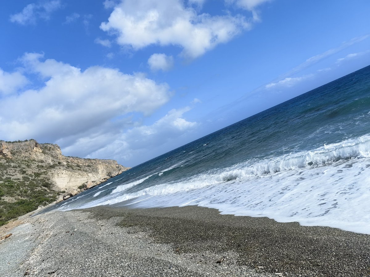 #FidelPorSiempre“Sentí un deseo especial de estar esta noche aquí. A la hora de la llegada de Martí y de Gómez. Y quería esperarlo con la bandera de la estrella solitaria plenamente independiente”
🇨🇺🇨🇺🇨🇺
#CubaViveEnSuHistoria
#PlayitaDeCajobabo
<a href="/MitransCuba/">Ministerio del Transporte de Cuba</a>
