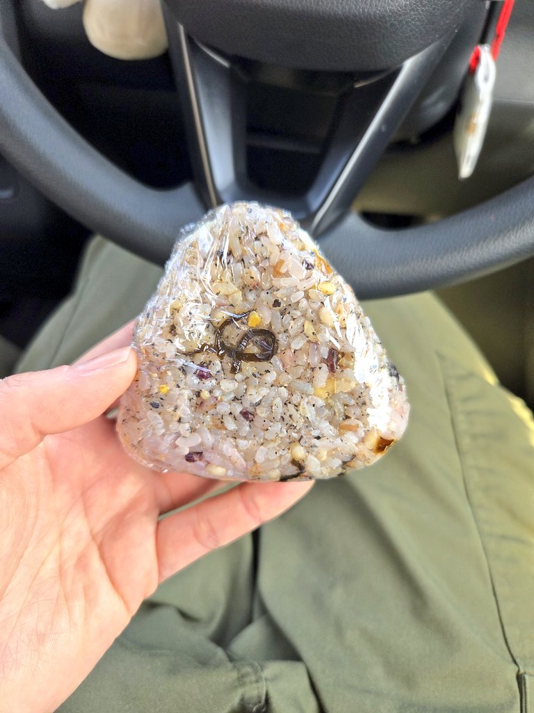 磯貝綾｜ほげ tweet media