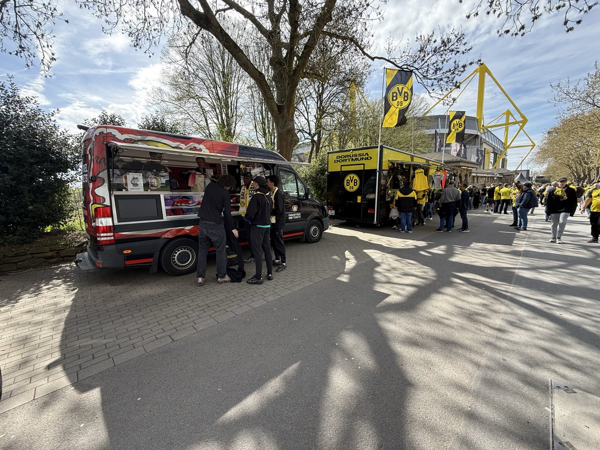 Bart Ozog tweet media