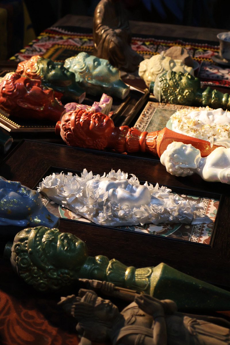 Witchwithparrot's tweet image. 老作和新作一起

#ceramic #雕塑 #仏像 #陶瓷雕塑 #buddha  #pottery #porcelain