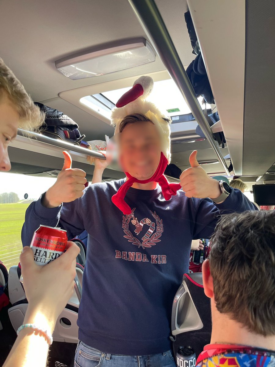 Weekend In Paradise 👟 tweet media