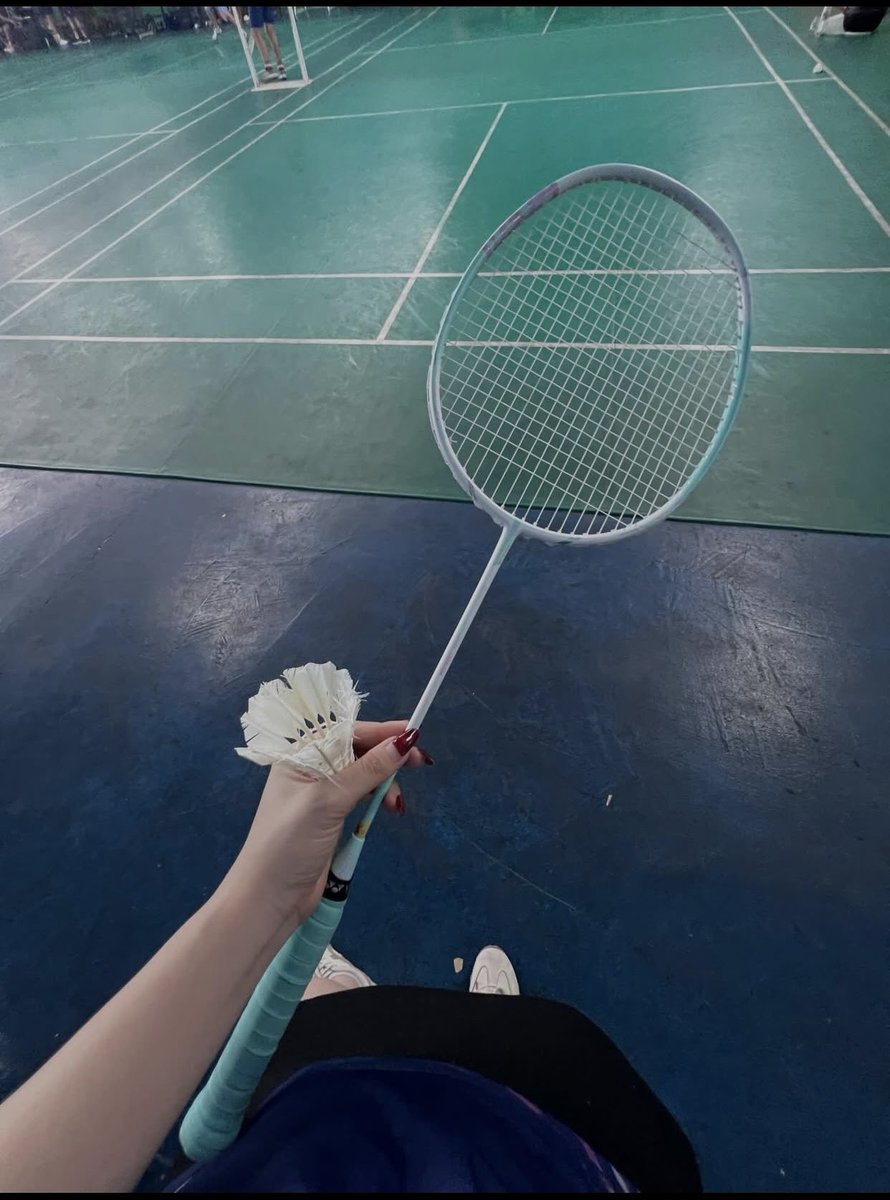 Q đáng yêu👩‍🏫 tweet media