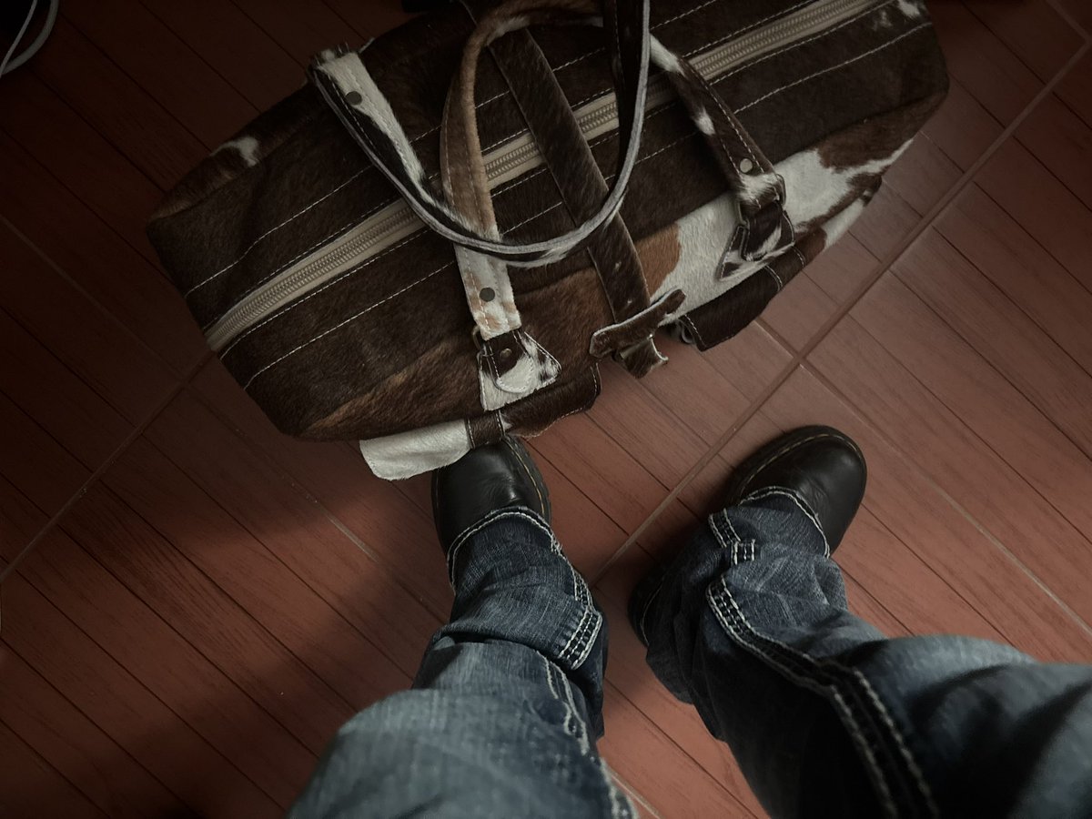 de Lioncourt tweet media