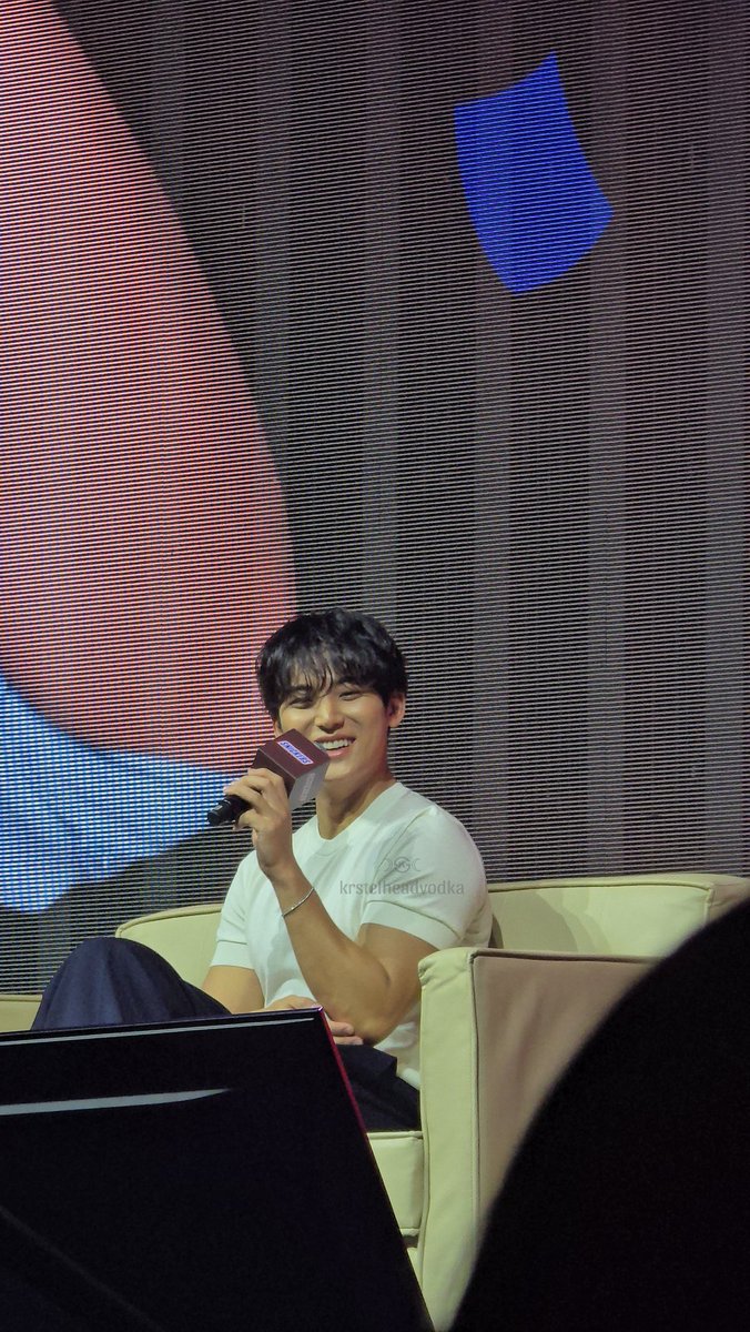 ☽㉿☾ tweet media