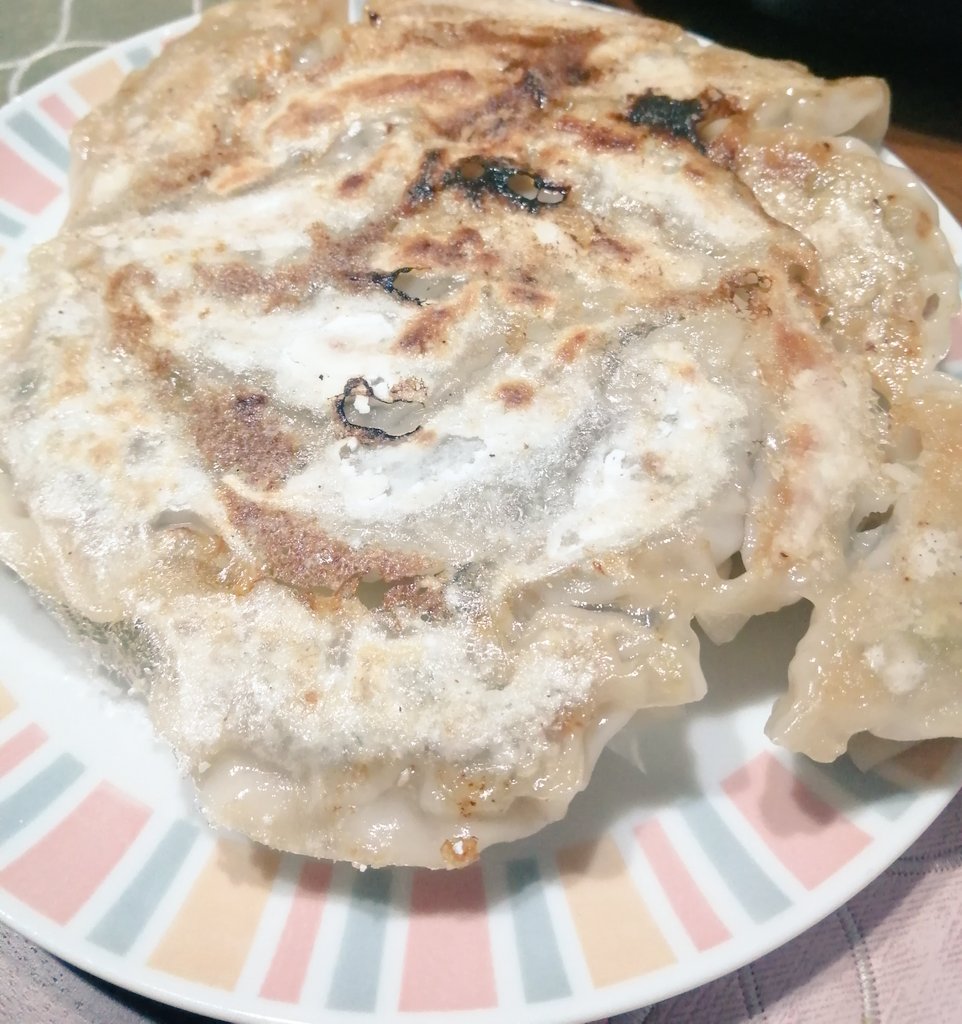 ゆっこ、ボロは着てても心は錦 tweet media