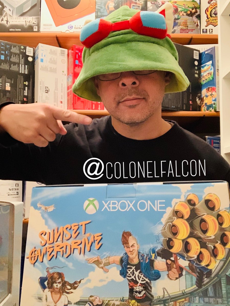 ColonelFalcon's tweet image. 🆂🆃🅾🅿 
🅵🅰🅻🅲🅾🅽 🆃🅸🅼🅴

They call me the bundle master! Show us some of your box variants! 

#gaming #RetroGaming