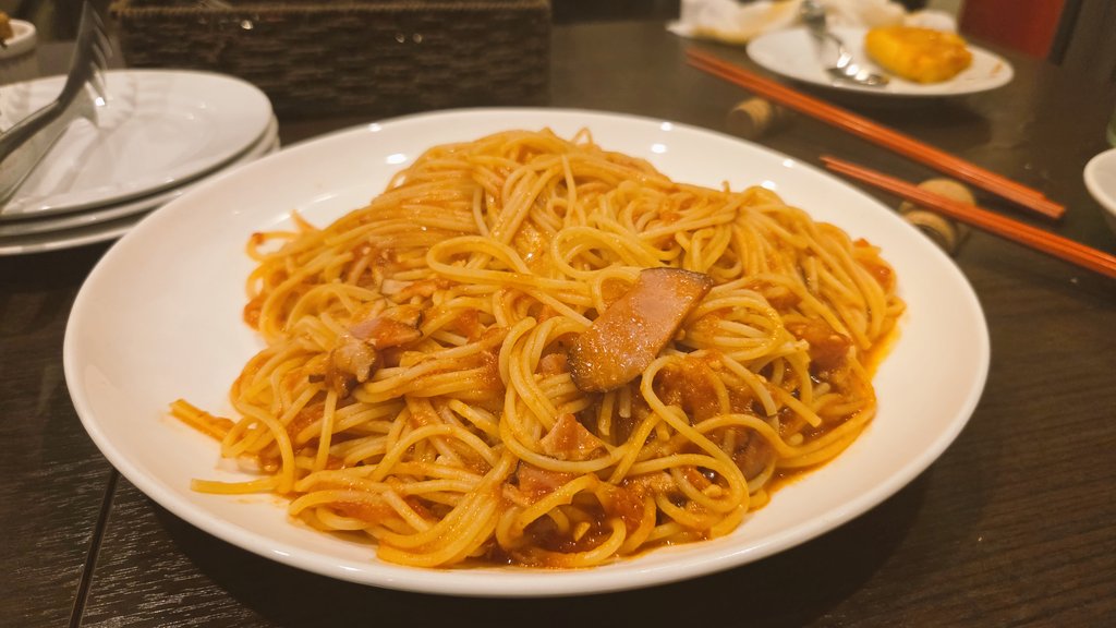 ぴーすけ tweet media