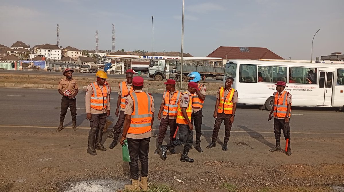 FRSCNigeria's tweet photo. FRSC RECORDS ZERO CRASHES, RESTRICTS 858 ARTICULATED VEHICLES AS “OPERATION SAFE KUGBO” GAINS MOMENTUM

The Federal Road Safety Corps (FRSC) has recorded a remarkable safety milestone with zero road traffic crashes involving articulated vehicles https://t.co/6QpSZbMWAC
