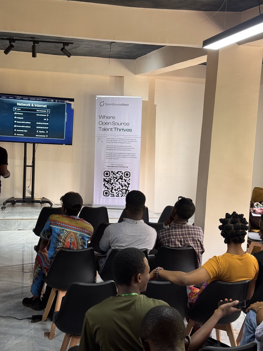 The Block Hive tweet media