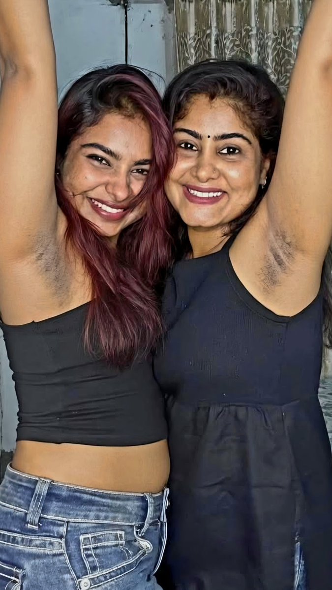 biznoriboi's tweet image. Twins in black, confidence in full bloom 🌸
Embracing every inch of us.
You too, queen! 👑 #Armpit #SelfLove #Pits #ArmpitFetish #ArmpitLover #ArmpitHair #Axila