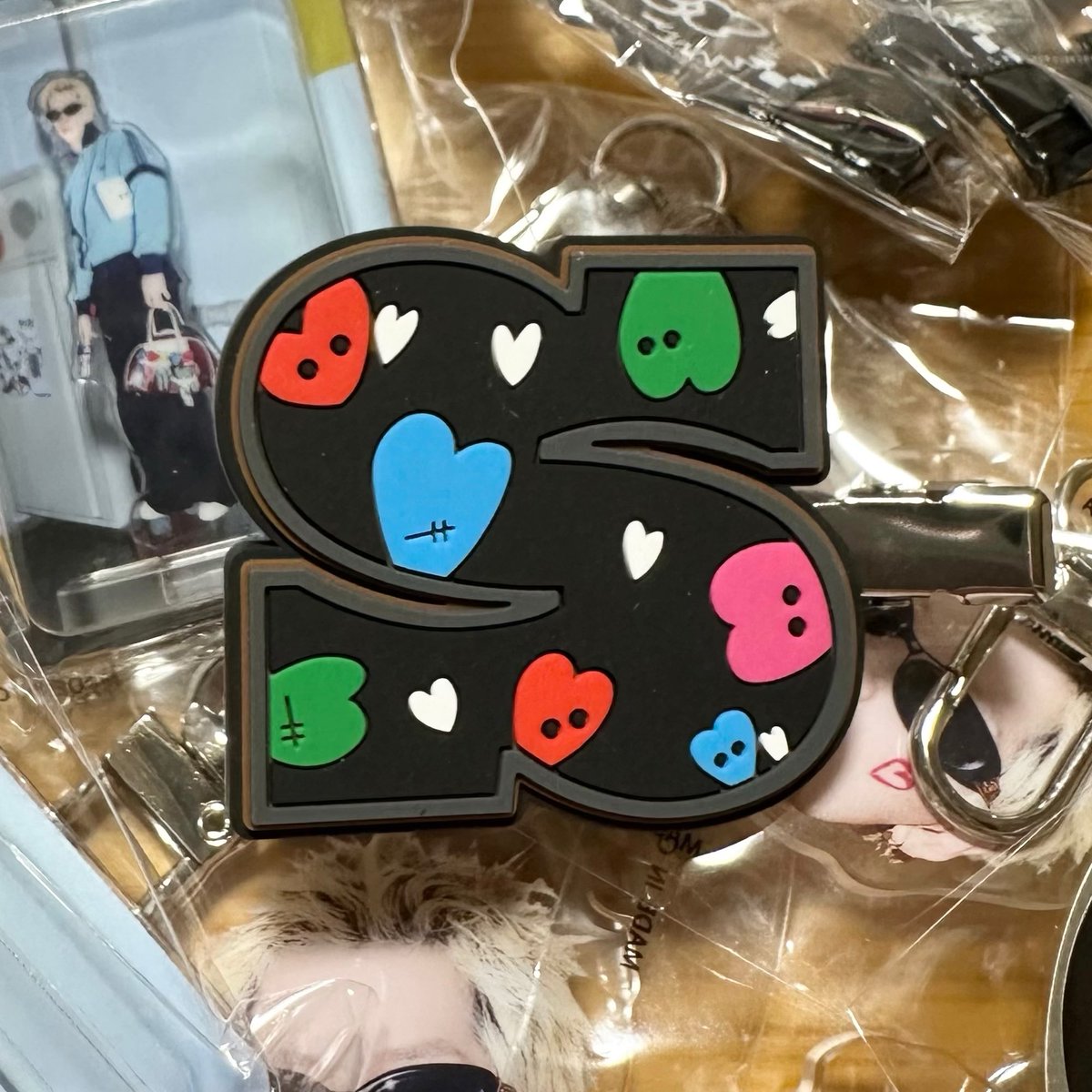 ののの tweet media