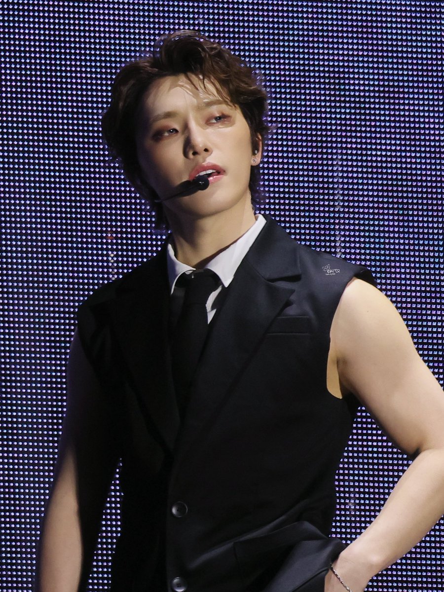 260404 NEW_ ENCORE🖤

#dino #leechan #디노 #이찬 #李燦 #ディノ #SEVENTEEEN #세븐틴