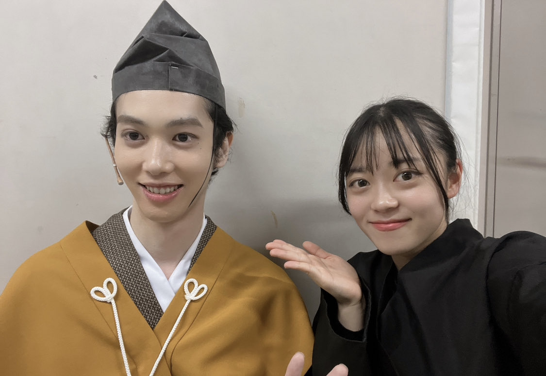 狢役の皇希さん
いつも温かく稽古場でも本番中も常に支えてくださっています。狢のお芝居も、歌も大好きです‼︎

田口成良役の國島直希さん
稽古場でも優しくしてくださり、お芝居もとってもかっこいいんです！(写真を撮る前から國島さんずっとポーズ決めてくださってました😆)
＃源minamoto