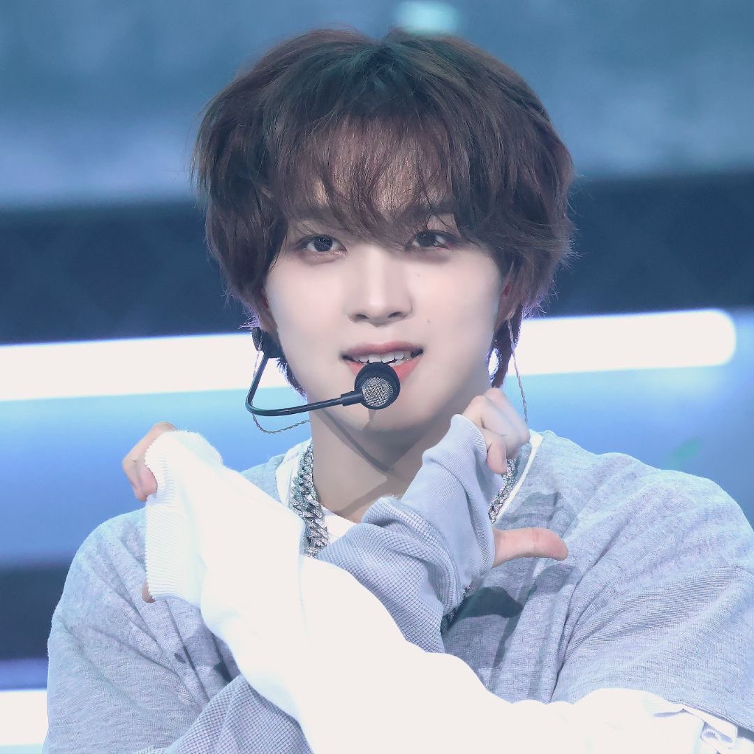 anne .ᐟ tweet media