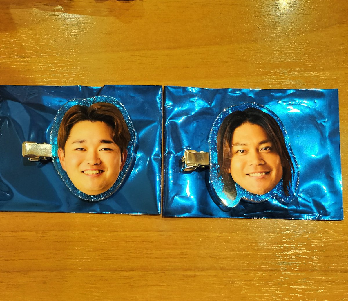 S2_h53's tweet image. 【交換 譲渡】横浜DeNAベイスターズ ベイスターズ ラフスタイル

譲)
・インスタントフォトカード
00林、☆51宮崎、54石田裕、65宮城
・前髪クリップ
41佐々木、54石田裕

求)
・交換 全て各1(コンプ目的)
1弾：41佐々木、61蝦名＞2牧
2弾：☆22入江、61蝦名＞2牧
・譲渡
定価+送料

リプに続きます