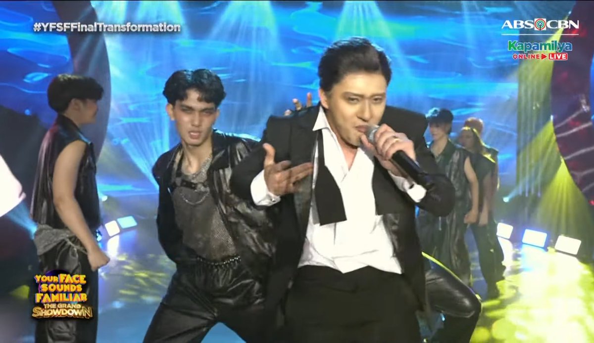 kowalerts's tweet image. ANGAS LEVEL MAX! 🔥 #Akira channels Justin Timberlake and OWNS the stage! 😍

#sYFSFFinalTransformation #ABSCBN #YFSF2025 #YourFaceSoundsFamiliar