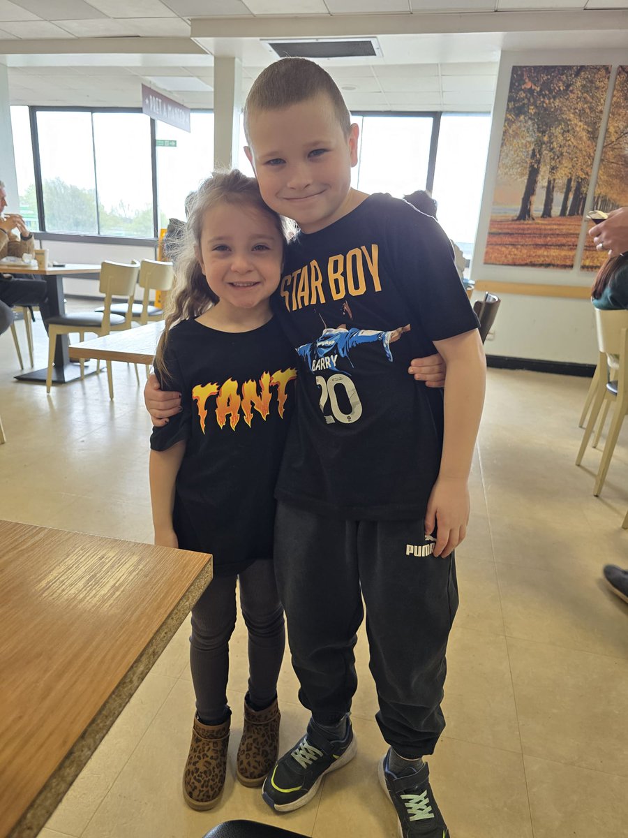 Chris Eaton tweet media