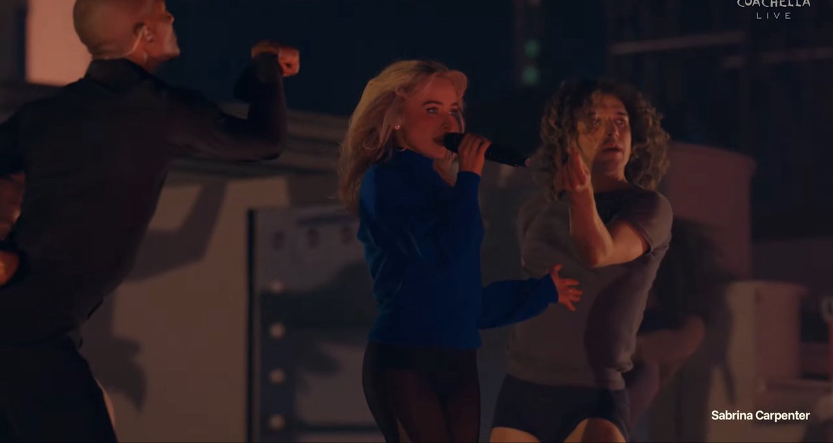 kayynsweet's tweet image. mind you sabrina got sam elliott, will werrell, and susan sarandon and samuel l. jackson for a coachella set….that was peak coachella headlining #mother #sabchella