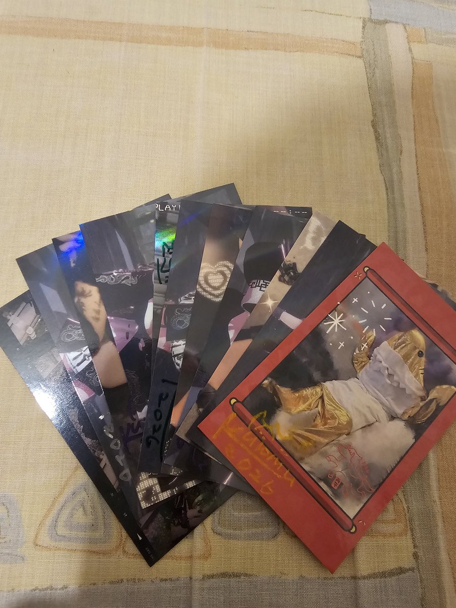 安安靜靜的岑寂 tweet media