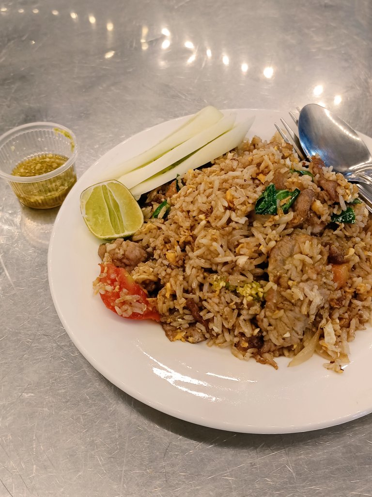 เซอร์ไอบู เดอะมิดเดิ้ล tweet media