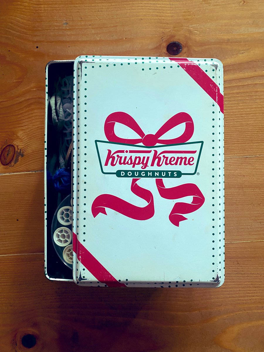 Özgür ☂️ tweet media