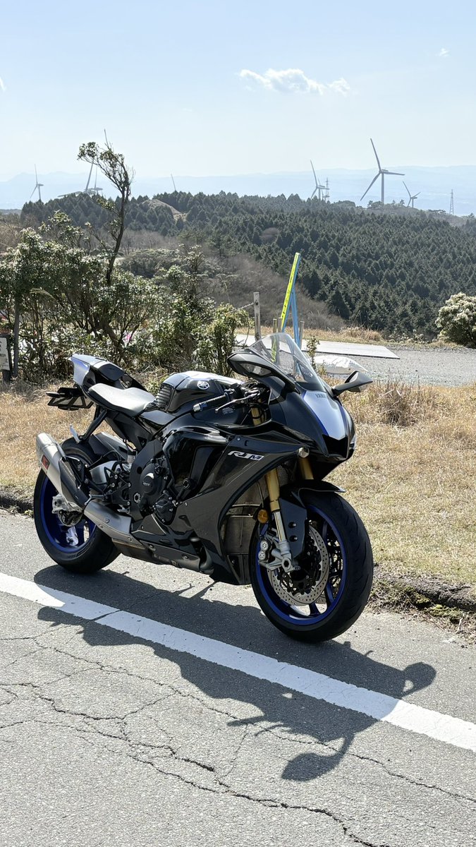 YZF0R6's tweet photo. ツーリング行ってきた〜〜🏍️
天気良すぎた！！

全く扱いきれないバイク🙂‍↕️🙂‍↕️ https://t.co/idqOo3gIyK