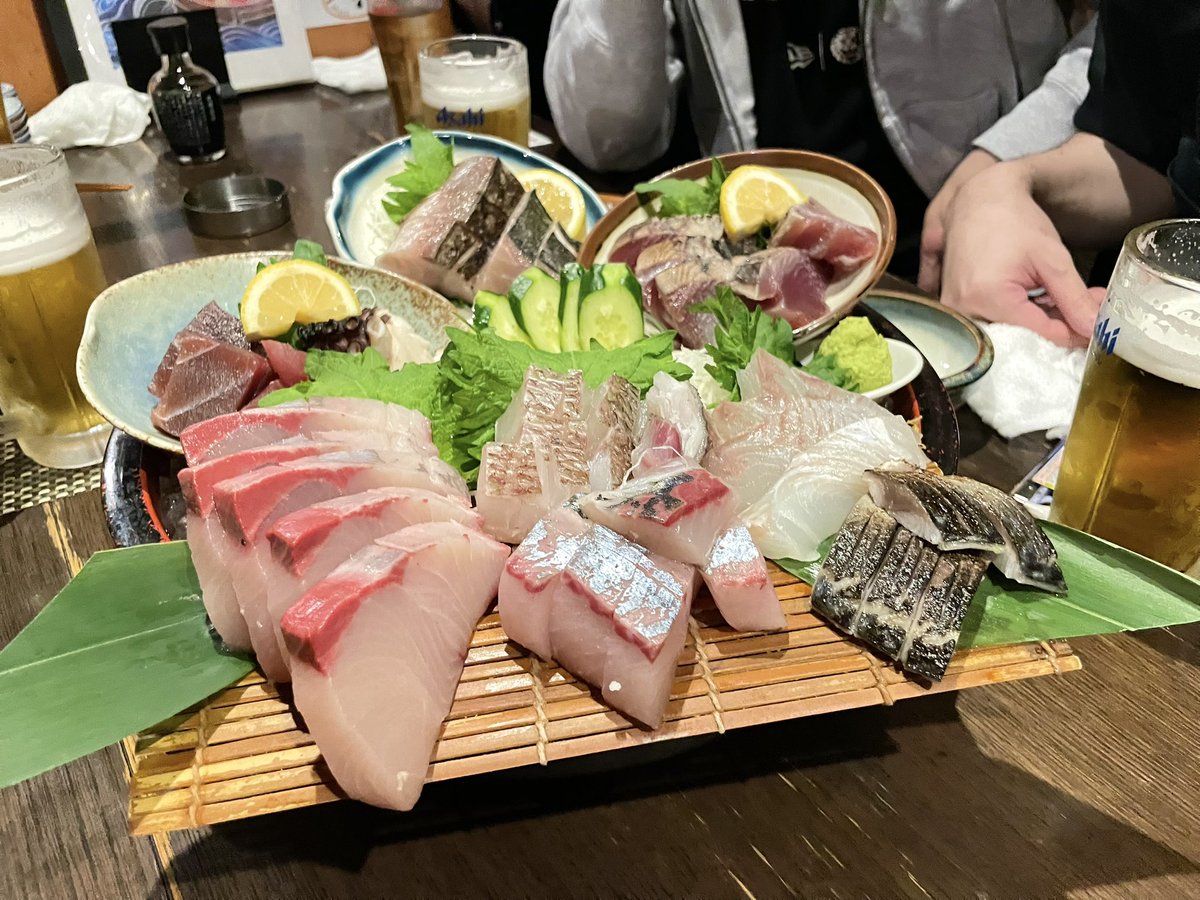 vj_novu's tweet photo. ンァー！刺身がデカすぎます！
 #CTD3 https://t.co/vLs1LUVMPd