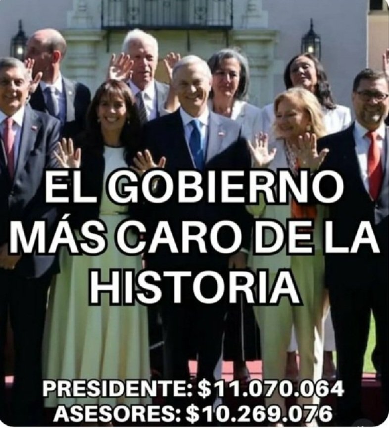 AMOLAU 🇨🇱 💙 🇨🇱 Soy del 42% tweet media