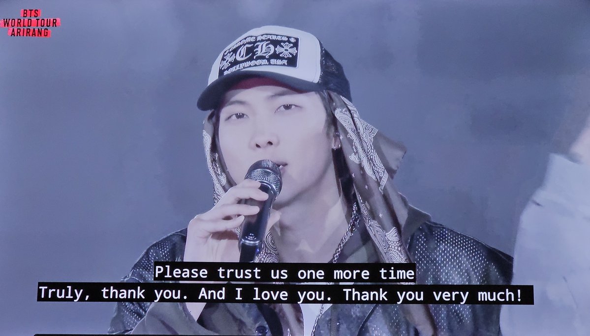 reading⁷ tweet media