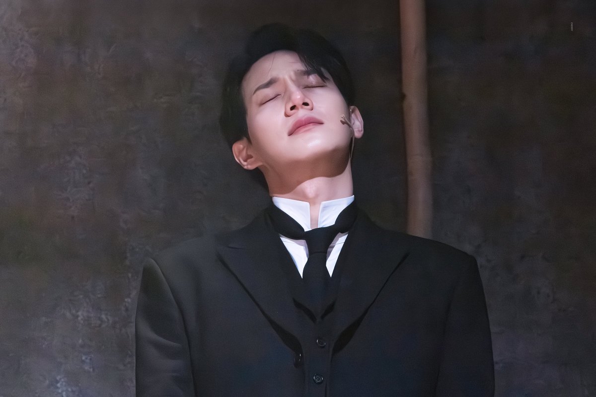 ᴄʜᴇʀʀʏ tweet media