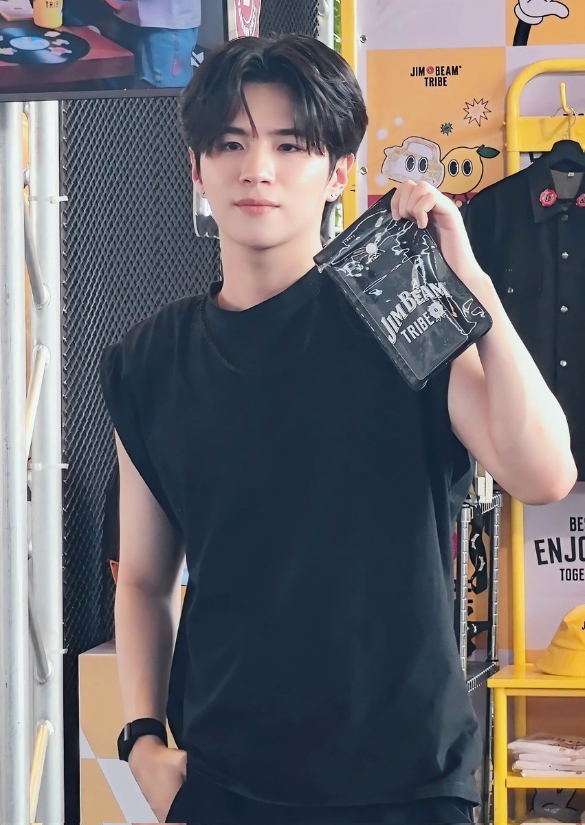 Handsome Plan 💚😊 

#คนของแปลน #PlanRathavit