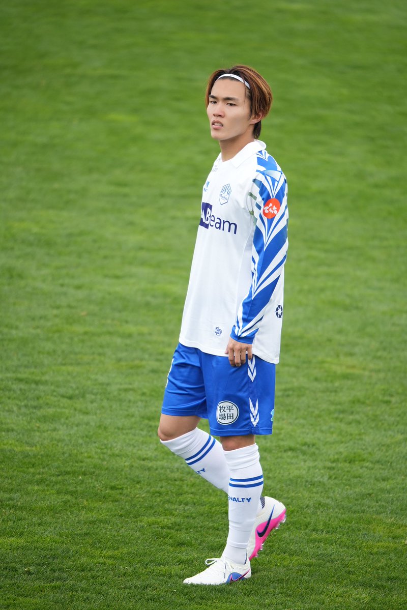 モンフォト tweet media