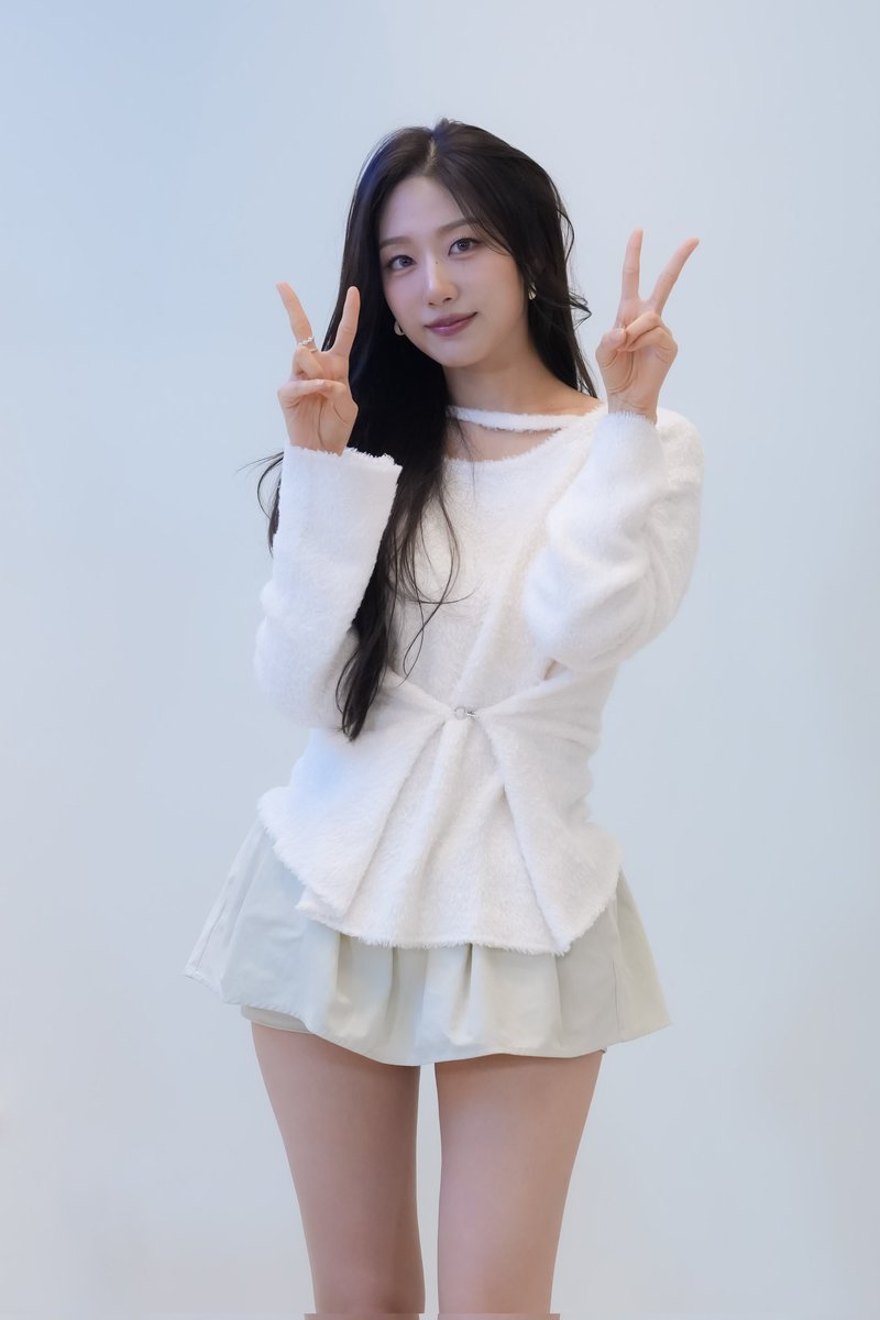 recipe0108's tweet photo. 260411 예인 사인회
#정예인 #러블리즈 https://t.co/UsBriKFCSz