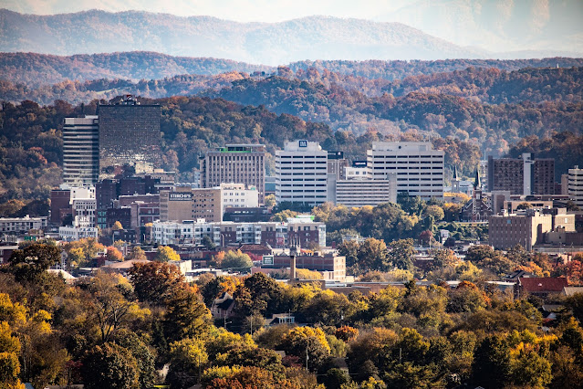 stevewright64's tweet image. Rather than focusing on one policy that we are trying to propose or defeat, we are looking at this holistically.
There are some really fantastic [approaches] that help pay for things--Maria McHale, East Tennessee REALTORS®
…antravelandaccessibility.blogspot.com/2026/04/helpin…
#Homebuyers #policy #Landuse #ETR