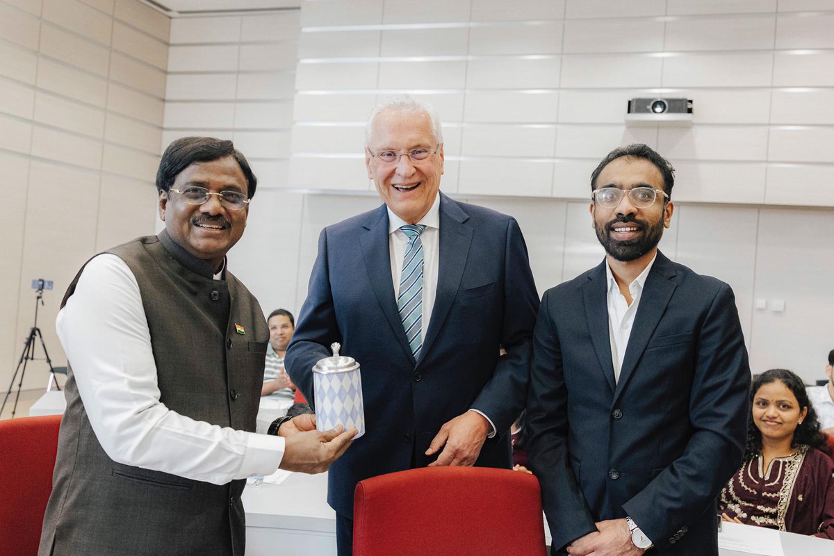 Telangana Congress tweet media