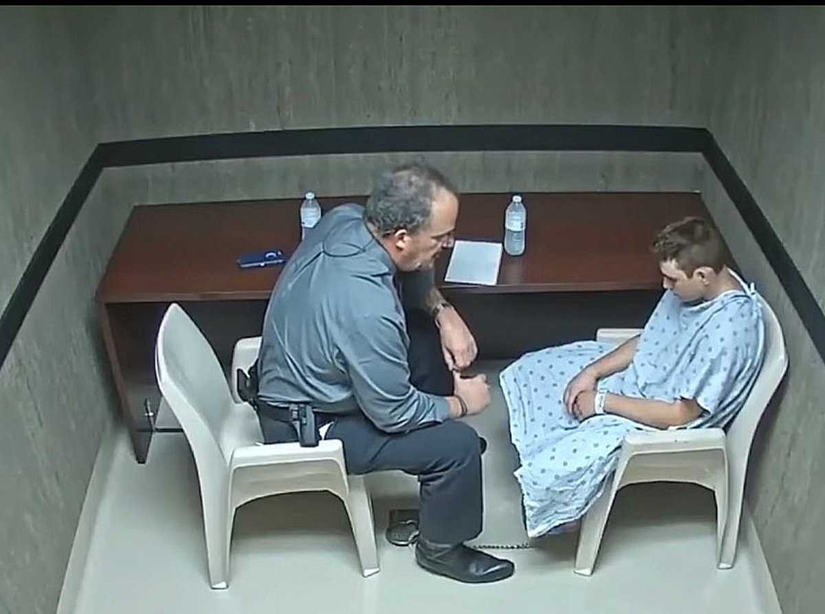 El Cucarachero®🪳 tweet media