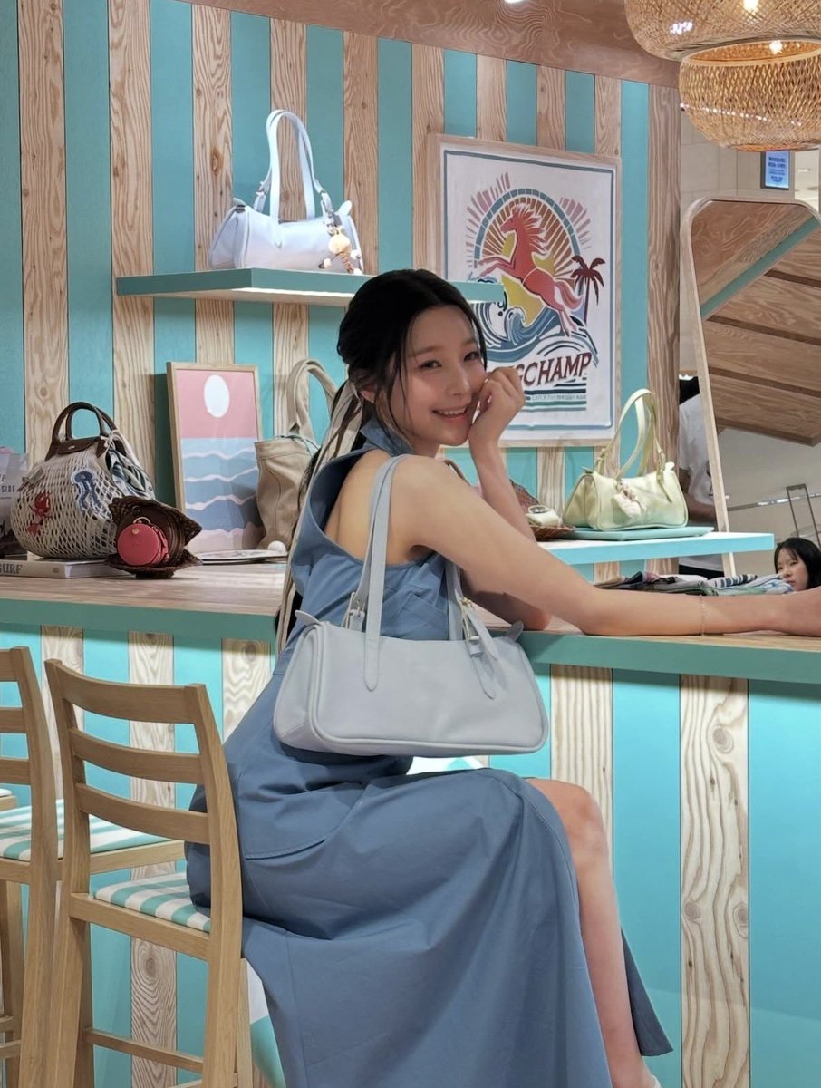 jiheon pics! tweet media