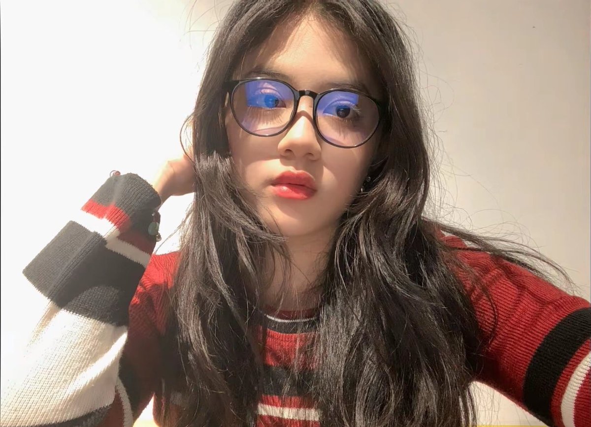 rosesforu tweet media