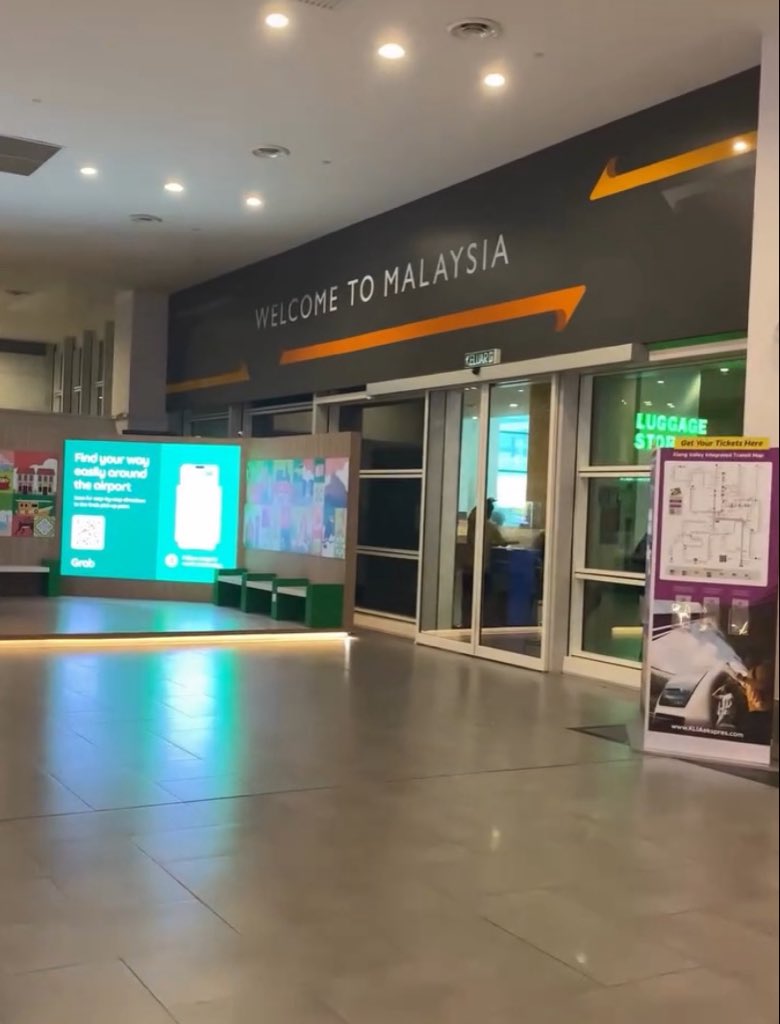 slim black tweet media