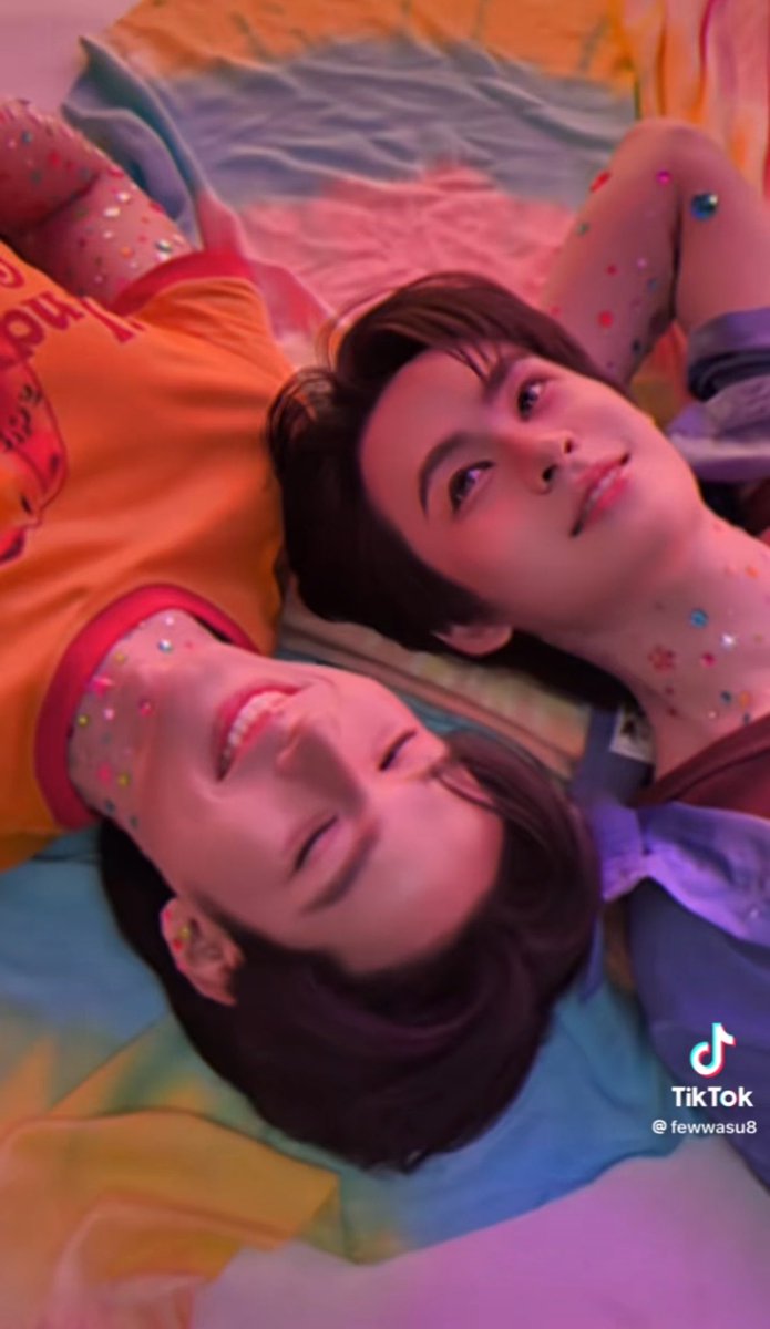 CantquitwithG7's tweet image. excuse me?? why are they like this 😭
my heart wasn’t ready for this 🤭 , this is dangerous 😍 

#ฟิวเจ็ม #FewGems 
#f3w_wp #Fewdiwa 
 #Gems_ktp #GemsLittle_